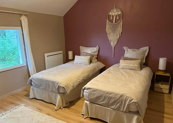 Holiday home Charmante Le Charme